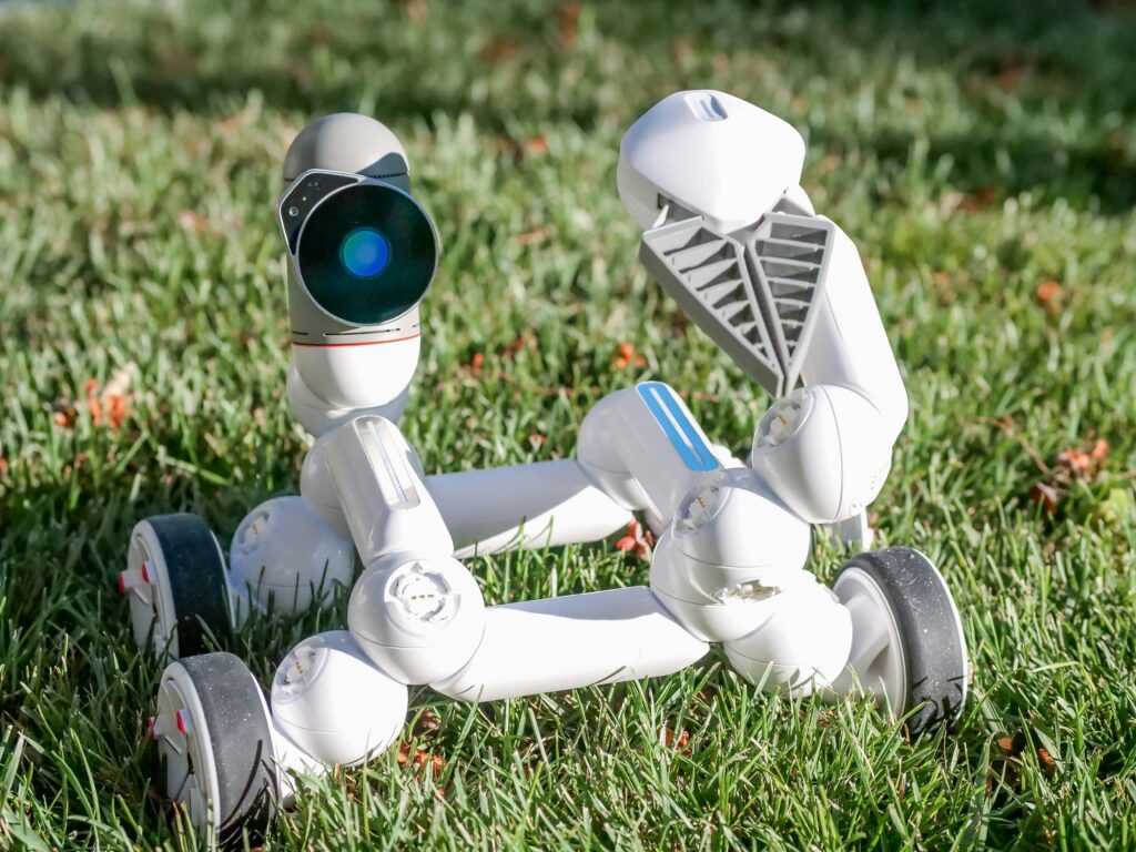 Autonomous robotics as a trending technology in 2025